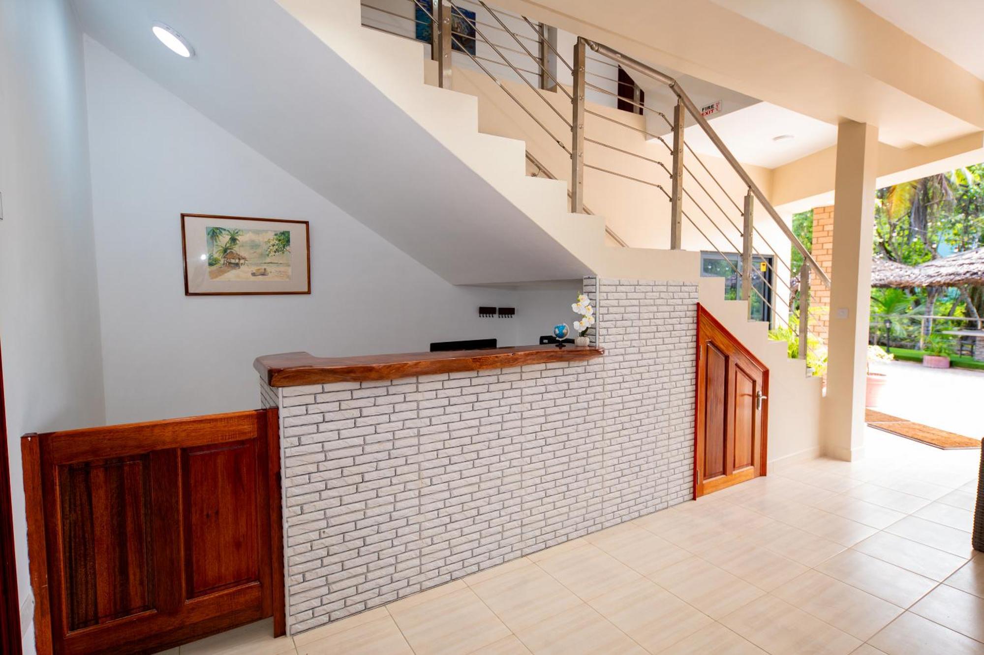 Bijoutier Apartments Grand' Anse Buitenkant foto
