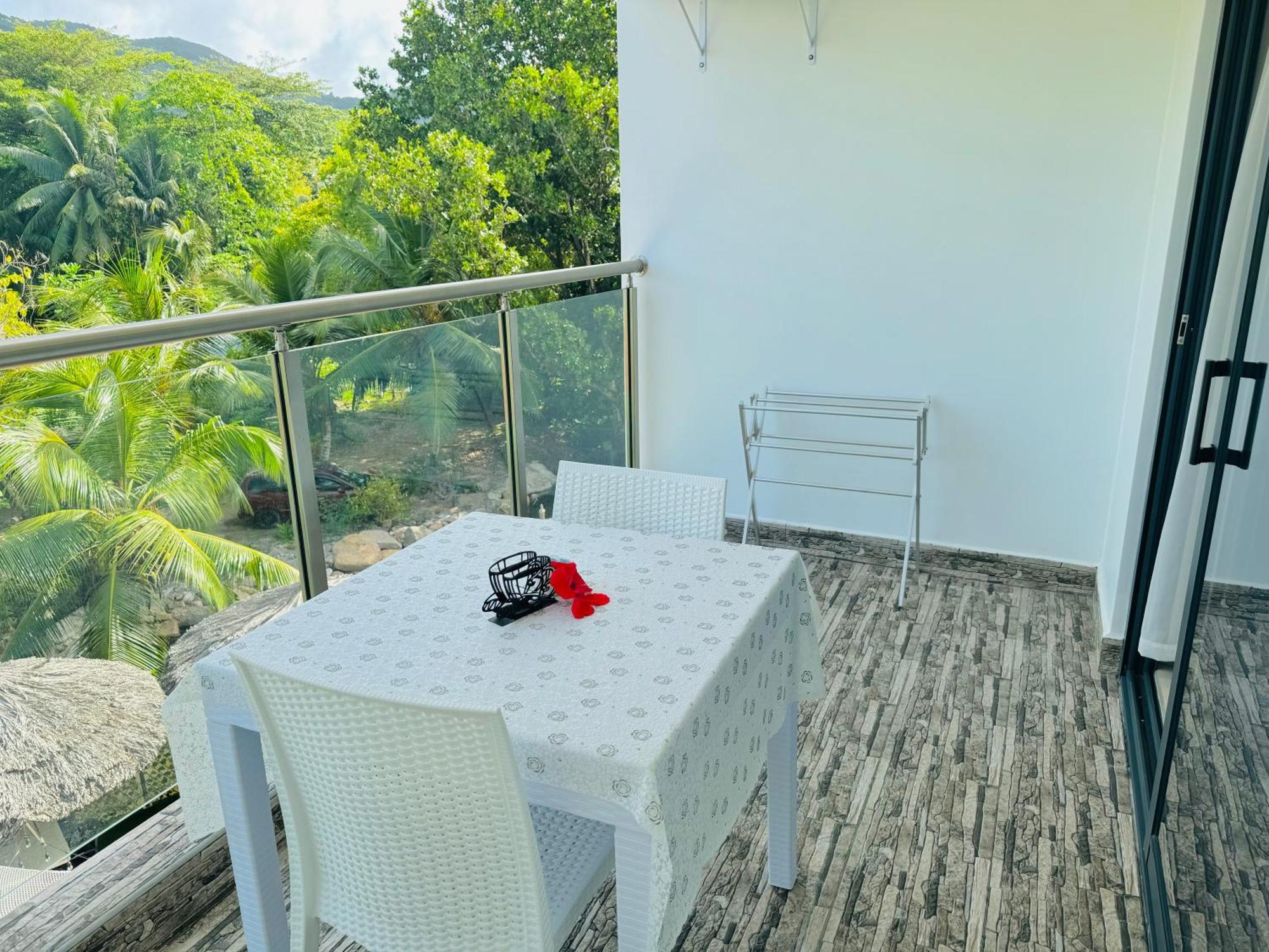 Bijoutier Apartments Grand' Anse Buitenkant foto