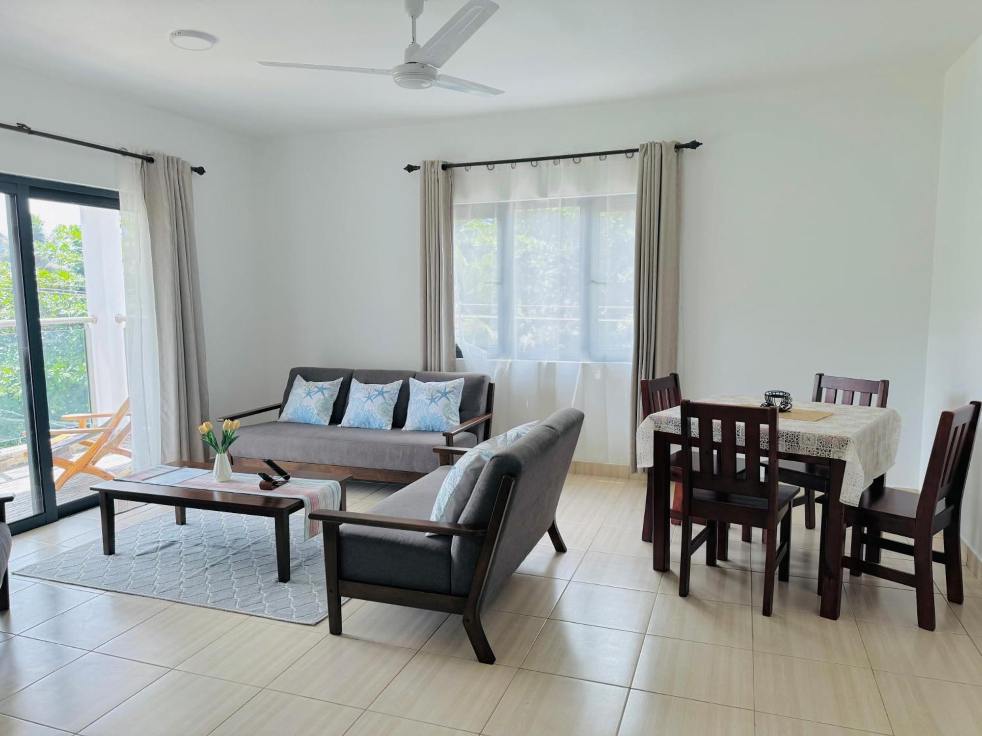 Bijoutier Apartments Grand' Anse Buitenkant foto