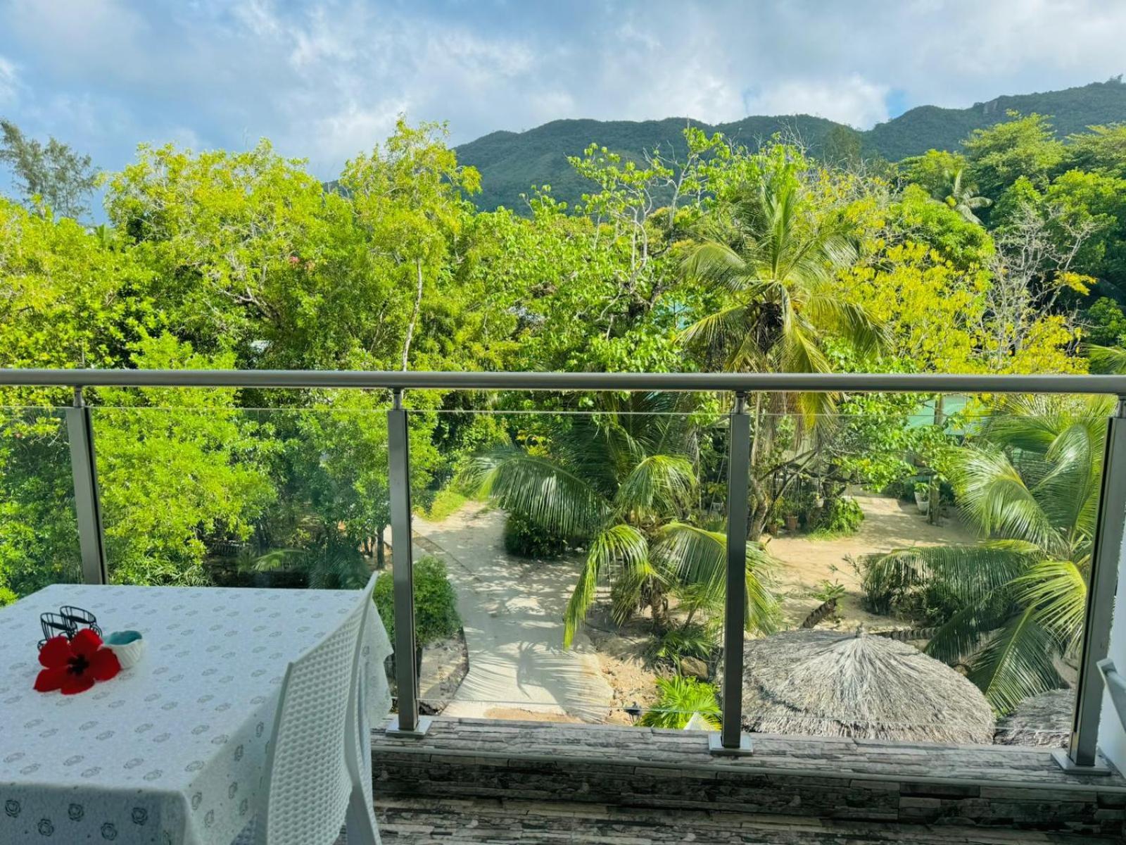 Bijoutier Apartments Grand' Anse Buitenkant foto